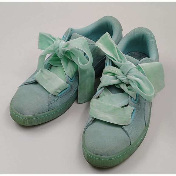 Puma Shoes - Puma Heart Reset Suede Velvet Bow Sneakers Shoes Sz 10